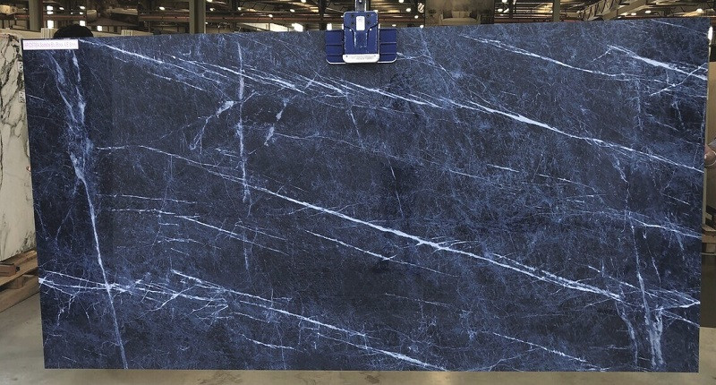 ARIOSTEA Sodalite Blu Block A/B